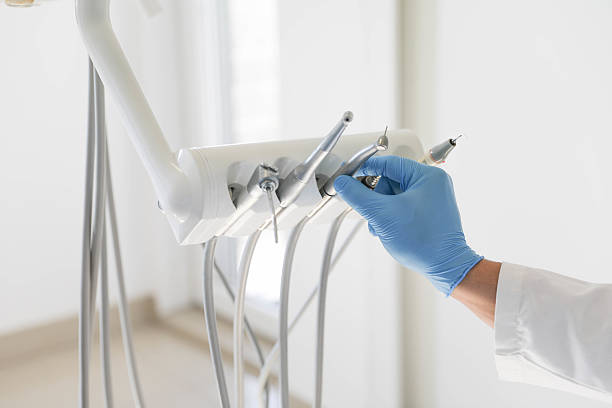 24/7 Emergency Tooth Extraction experts in Dulles Town Center, VA